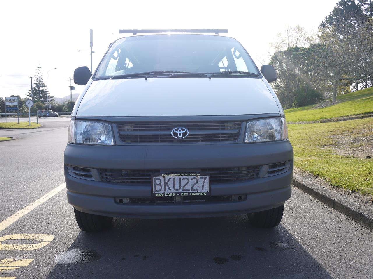 2000 Toyota Hiace