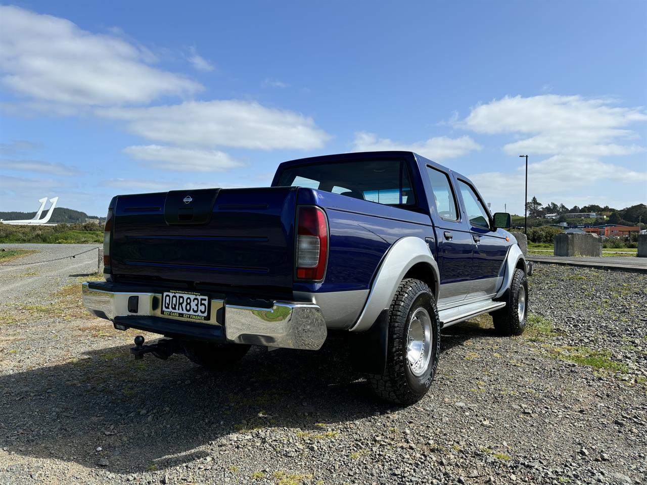 2002 Nissan Navara