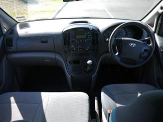 2011 Hyundai H1 - Thumbnail