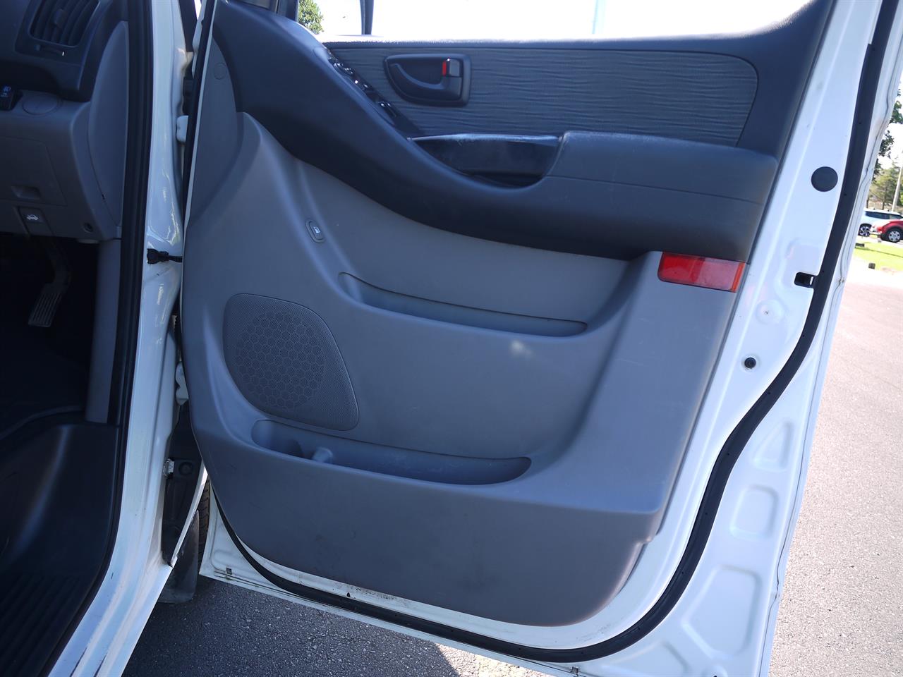 2011 Hyundai H1