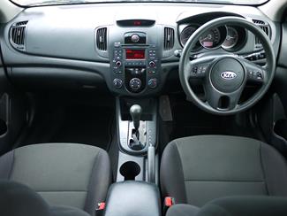 2009 Kia Cerato - Thumbnail